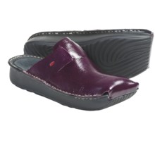 Wolky Stitch Clogs - Varnished Leather (For Women) in Purple Varnished - Closeouts