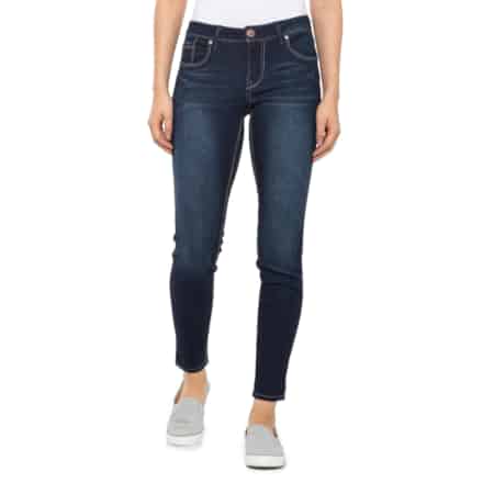 1822 Denim Women: Average savings of 55 