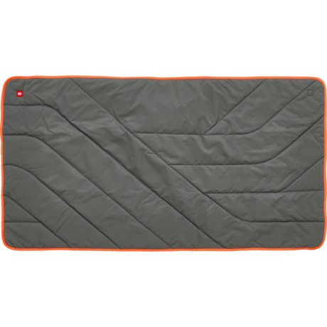 686 Puffer Bantam Blanket - Waterproof, Insulated in Fluoro Orange/Charcoal