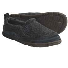 Acorn Max Moc Slippers (For Men) in Slate Knit - Closeouts