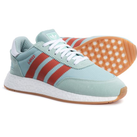 clearance athletic shoes