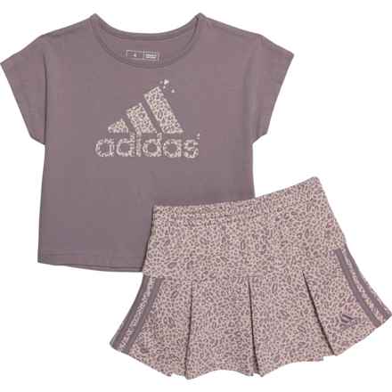 adidas Little Girls Boxy T-Shirt and Allover Print Skort Set - Short Sleeve in Lt Purple