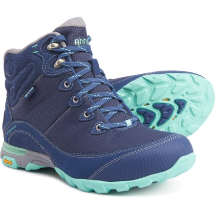 ahnu hiking boots canada