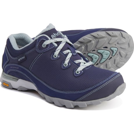 ahnu men's hiking shoes