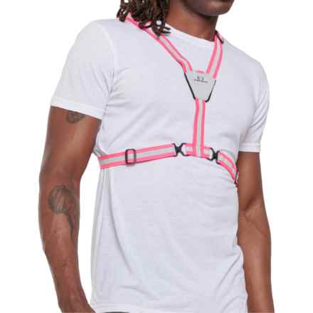 AMPHIPOD Xinglet Lite Reflective Vest in Pink