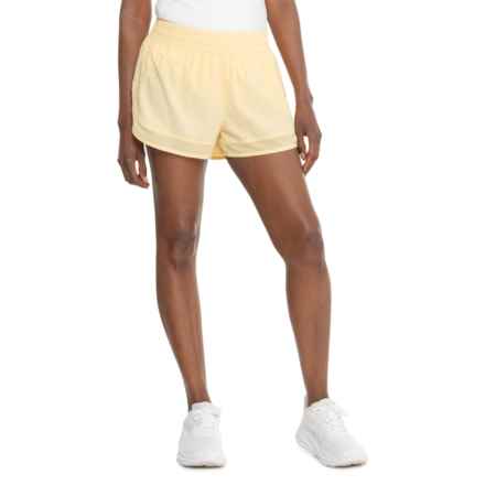 ASICS Mesh Insert Running Shorts in Anise Flower