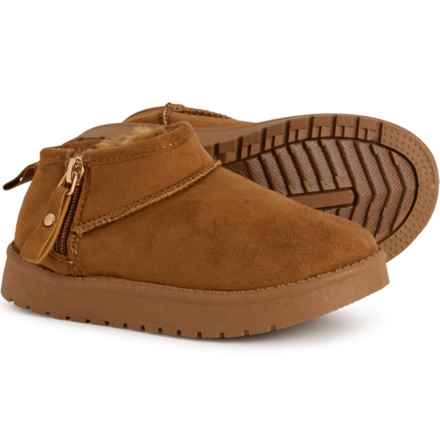 Aspen Girls Stitched Faux Shearling Boots in Camel