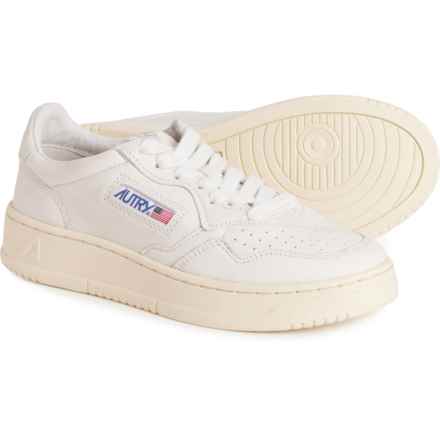 AUTRY Medalist Low Sneakers - Leather (For Women) in White