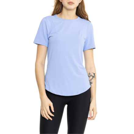 Avalanche Sport Mesh Shirt - UPF 50+, Short Sleeve in Hydrangea