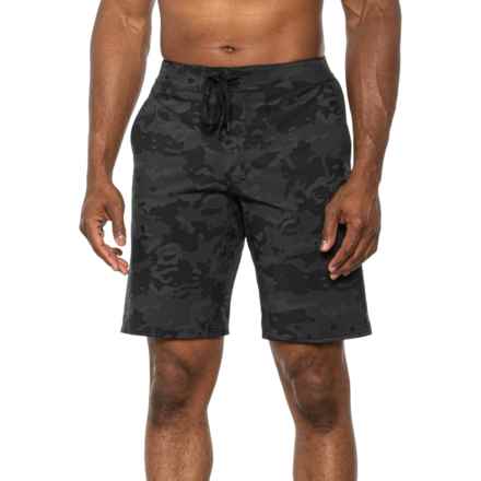 Avid Outdoor All Day Hybrid Shorts in Black Camo