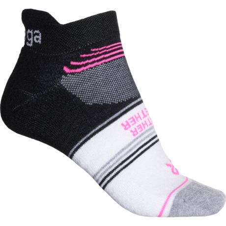 Balega Run Lightweight No-Show Liner Socks - Below the Ankle (For Women) in Black/White/Pink
