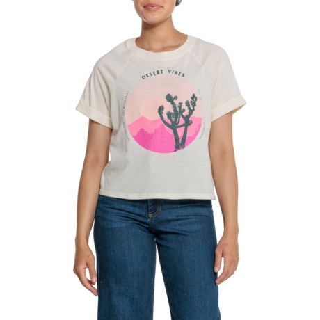 Bearpaw Desert Cactus Graphic Crop T-Shirt - Short Sleeve in Whisper White