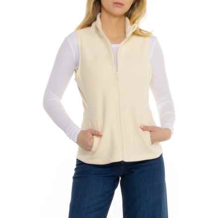 Bearpaw Lightweight Microfleece Vest in Whisper White