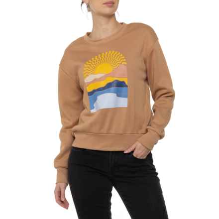 Bearpaw Sunset Arch Graphic Sweatshirt in Taupe