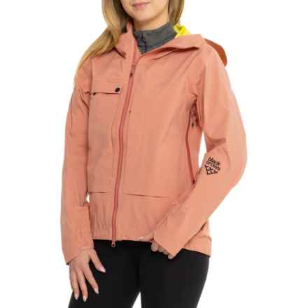 black crows Freebird Xpore® Ski Jacket - Waterproof in Old Rose