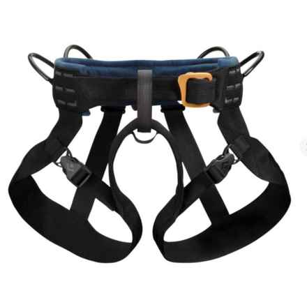 BLACK DIAMOND Classic Bod Climbing Harness (For Men and Women) in Black