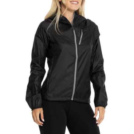 BLACK DIAMOND Distance Wind Shell Jacket in Black