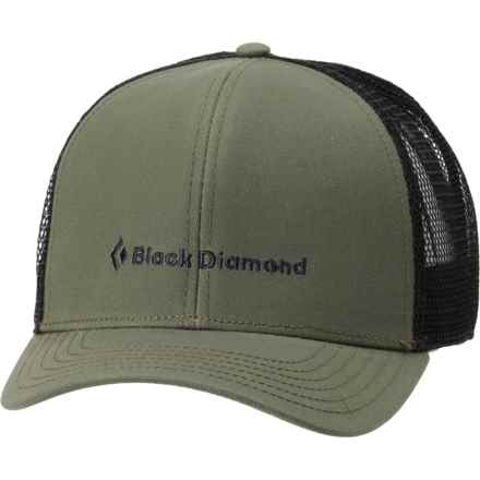 BLACK DIAMOND Logo Trucker Hat in Tundra/Black/Bd Wordmark