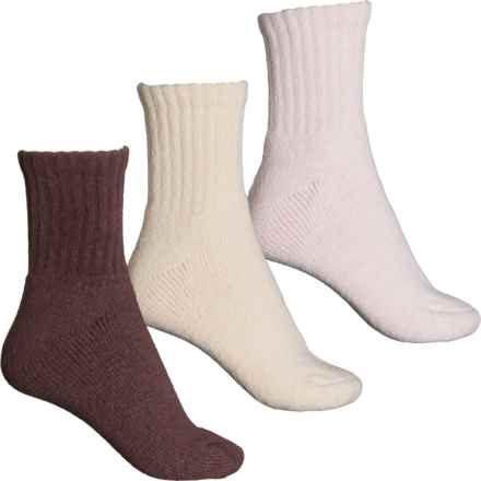 Born Full Cushion Super Soft Ribbed Socks - 3-Pack, Quarter Crew (For Women) in Pink