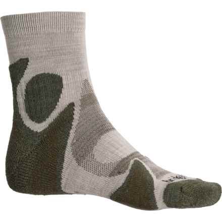 Bridgedale CoolFusion Trailhead Socks - Crew (For Men) in 913 Chino/Olive