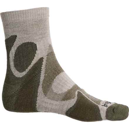 Bridgedale CoolFusion Trailhead Socks - Crew (For Men) in 913 Chino/Olive