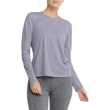 Brooks Podium T-Shirt - Long Sleeve in Light Gray