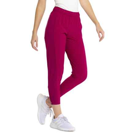 Brooks Shakeout Running Pants in Dk Mauve