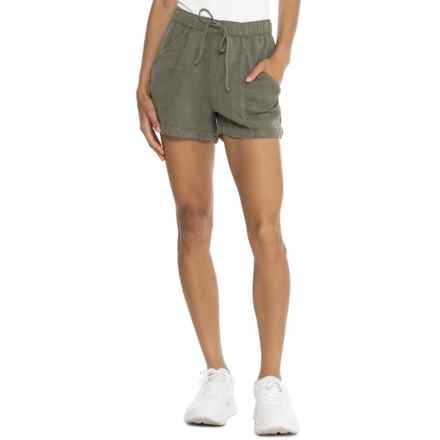 C&C California Princess Seam Shorts - Linen in Beetle