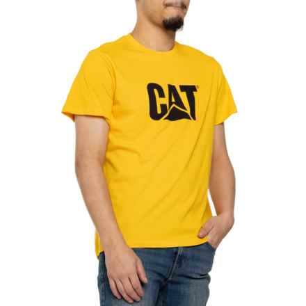 Caterpillar Original Fit Logo T-Shirt - Short Sleeve in Yellow