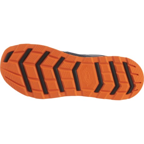 chaco water shoes mens