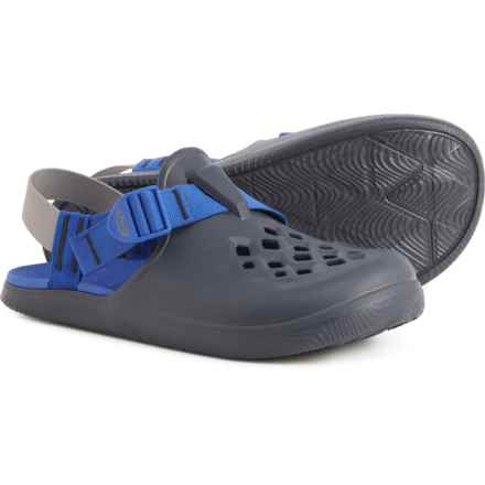 Chaco Chillos Clogs (For Men) in Navy