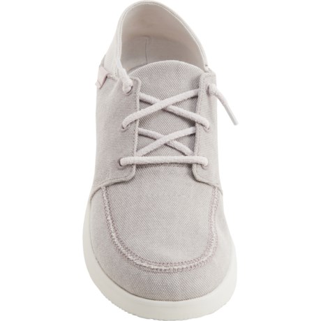 chaco womens sneakers