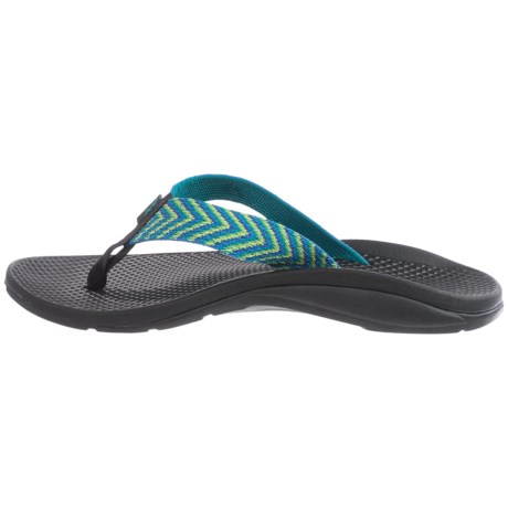 chaco ecotread women's flip flops