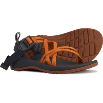 boys chaco sandals