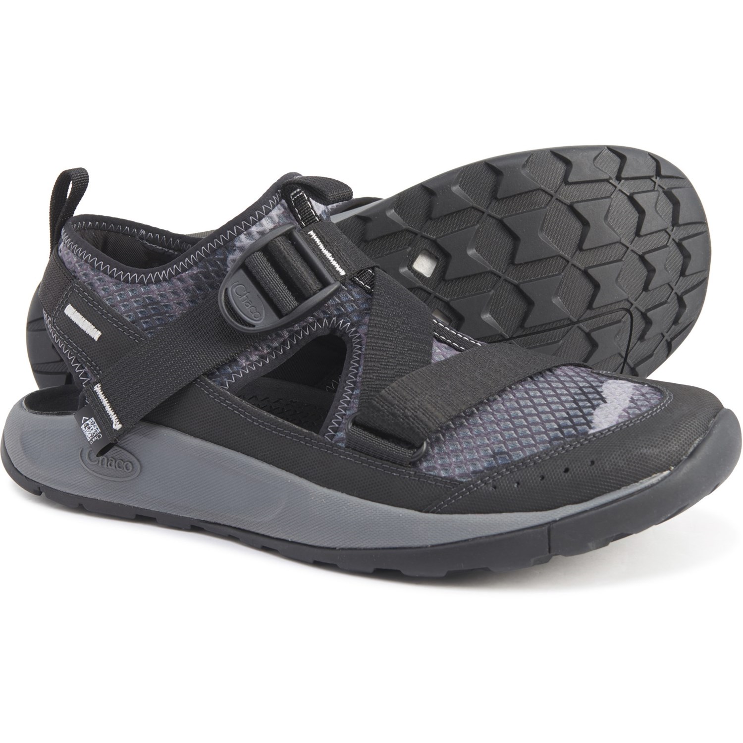 chaco water shoes mens