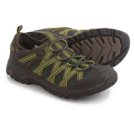 chaco trail shoes