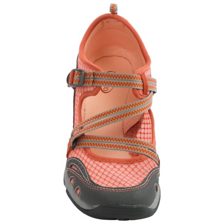 chaco outcross evo mary jane water shoes