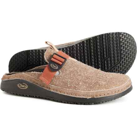 Chaco Paonia Clogs - Suede (For Men) in Earth Brown