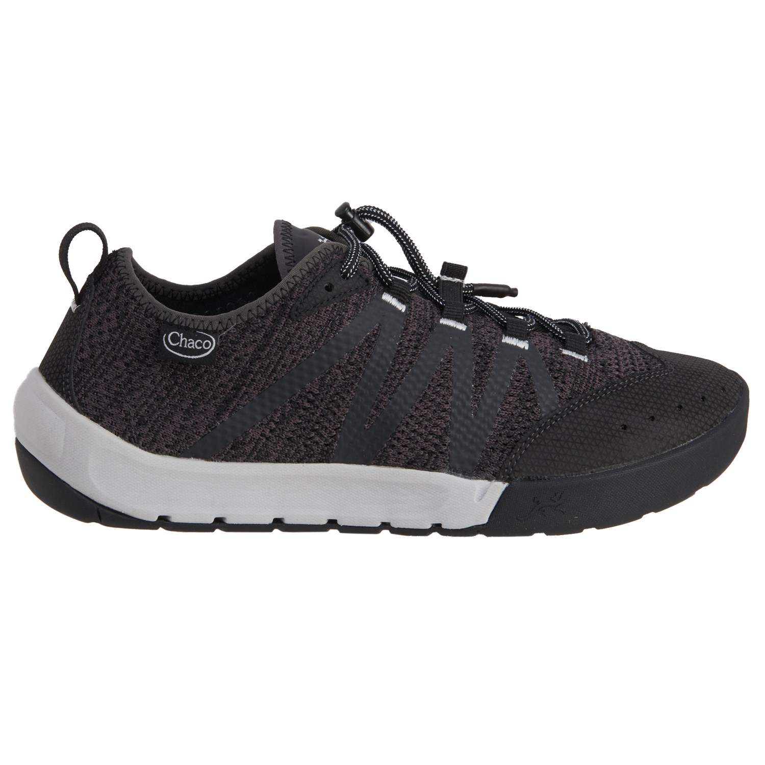 chaco men's water shoes