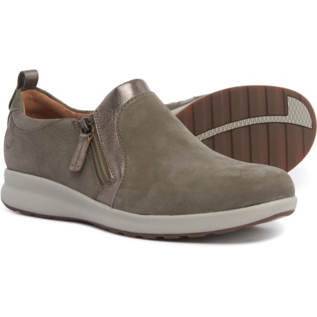 clarks unadorn zip