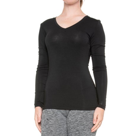 Cuddl Duds SoftWear Stretch V-Neck Base Layer Top - Long Sleeve