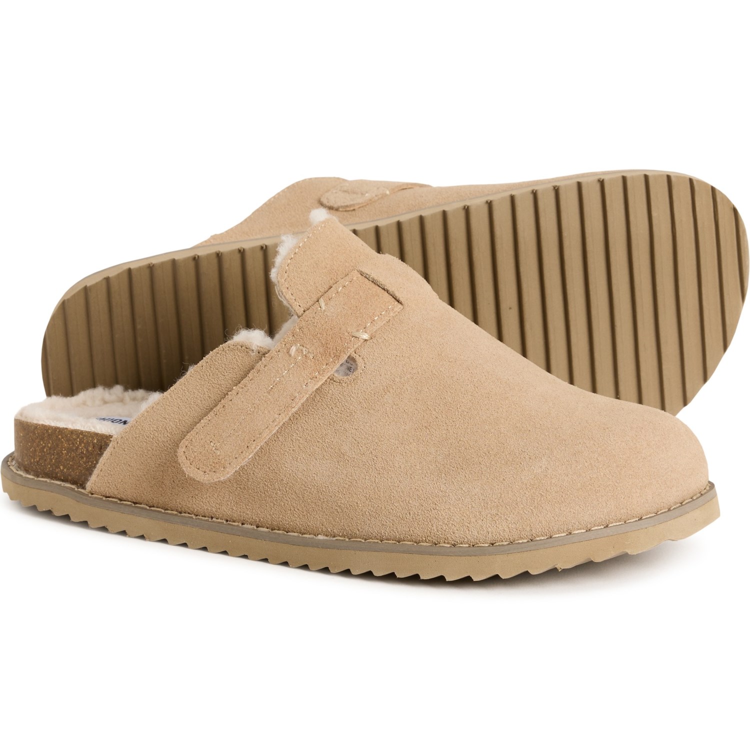 (取寄) クッションネア レディース バディ フォー ファー-ラインド クロッグス Cushionaire women Buddy Faux Fur-Lined Clogs (For Women)  Biscuit Cushionaire Buddy Faux Fur-Lined Clogs (For Women) - Save 51%