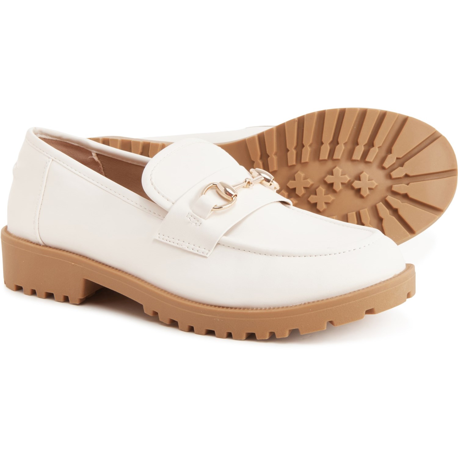 Cream slip 2024 on loafers