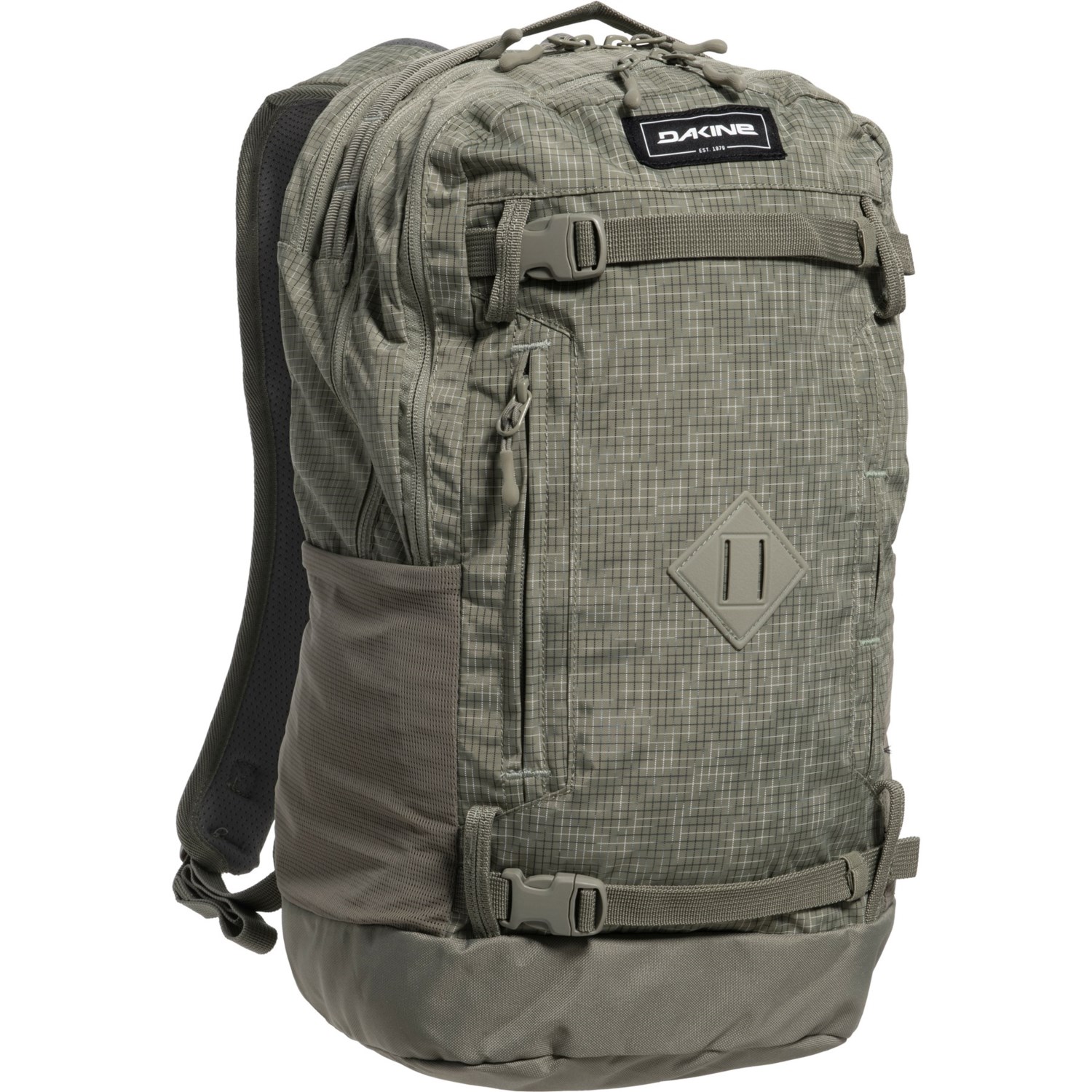 dakine fishing backpack