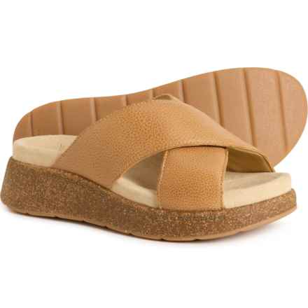 Dansko Bridget Sandals - Leather (For Women) in Honey Distressed
