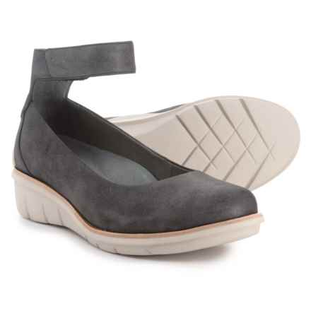 dansko women's jenna flat