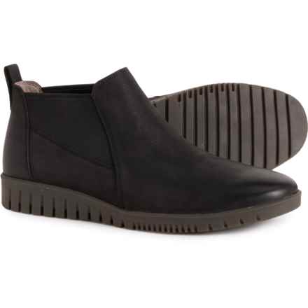 Dansko Louisa Bootie - Leather (For Women) in Black