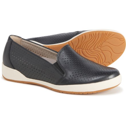 sierra trading post dansko