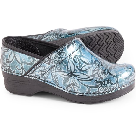 Floral danskos sales