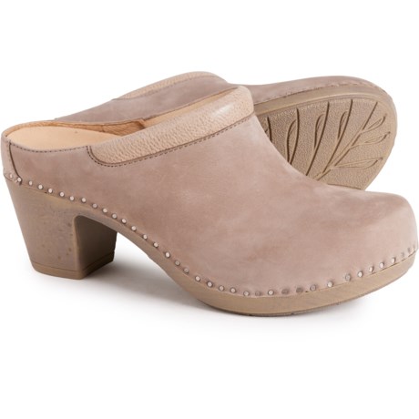 dansko pammy clogs